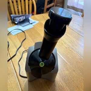 Yonanas Frozen Dessert Maker